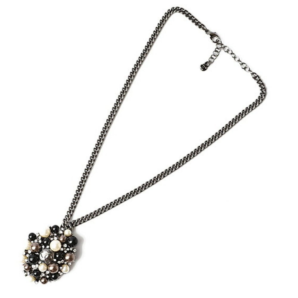 CHANEL Silver Pearl Necklace
